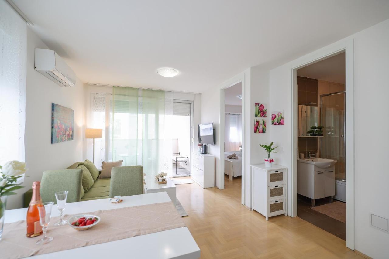 Cozy Niko Apartment - Private Parking And Balcony Ζαντάρ Εξωτερικό φωτογραφία